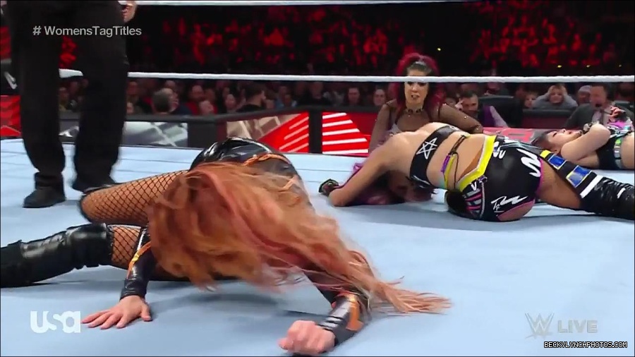 WWE_Monday_Night_Raw_2023_02_27_720p_HDTV_x264-NWCHD_mp4_007294766.jpg