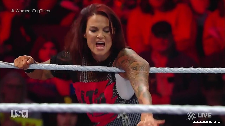 WWE_Monday_Night_Raw_2023_02_27_720p_HDTV_x264-NWCHD_mp4_007296768.jpg