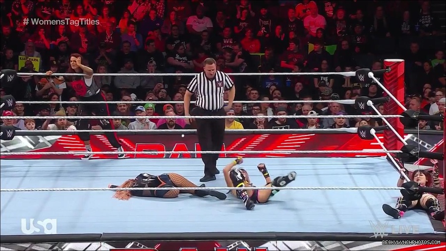WWE_Monday_Night_Raw_2023_02_27_720p_HDTV_x264-NWCHD_mp4_007298370.jpg