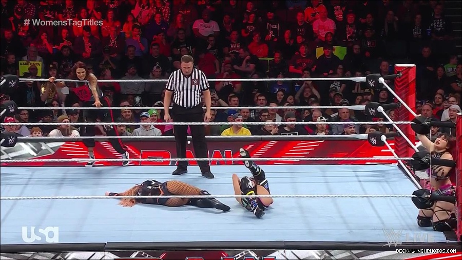 WWE_Monday_Night_Raw_2023_02_27_720p_HDTV_x264-NWCHD_mp4_007300772.jpg
