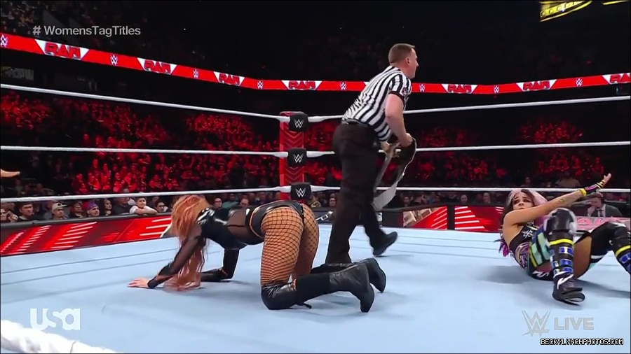 WWE_Monday_Night_Raw_2023_02_27_720p_HDTV_x264-NWCHD_mp4_007308380.jpg