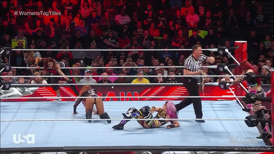 WWE_Monday_Night_Raw_2023_02_27_720p_HDTV_x264-NWCHD_mp4_007309181.jpg