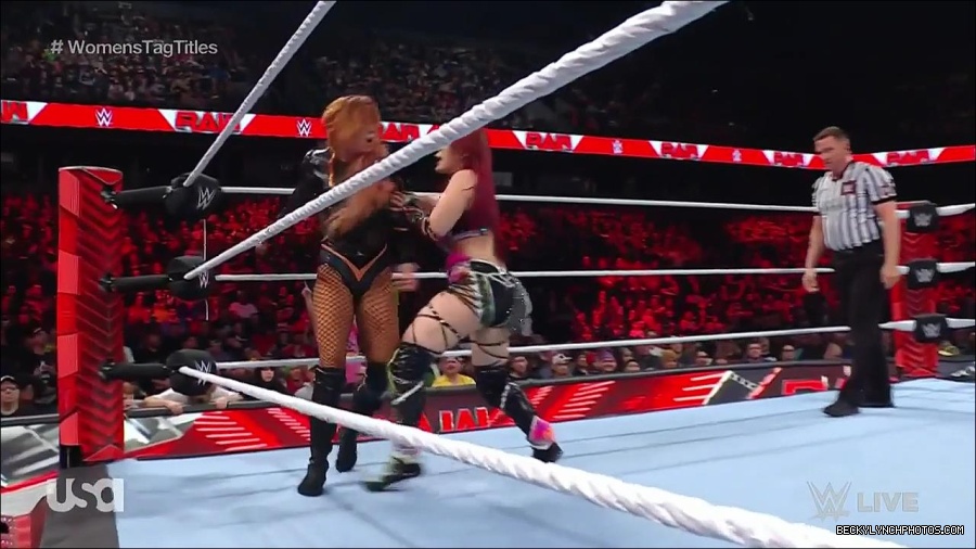 WWE_Monday_Night_Raw_2023_02_27_720p_HDTV_x264-NWCHD_mp4_007319191.jpg