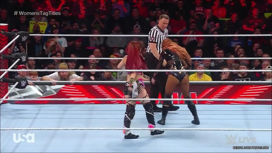WWE_Monday_Night_Raw_2023_02_27_720p_HDTV_x264-NWCHD_mp4_007322794.jpg