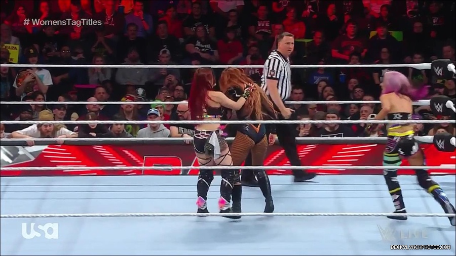 WWE_Monday_Night_Raw_2023_02_27_720p_HDTV_x264-NWCHD_mp4_007323595.jpg