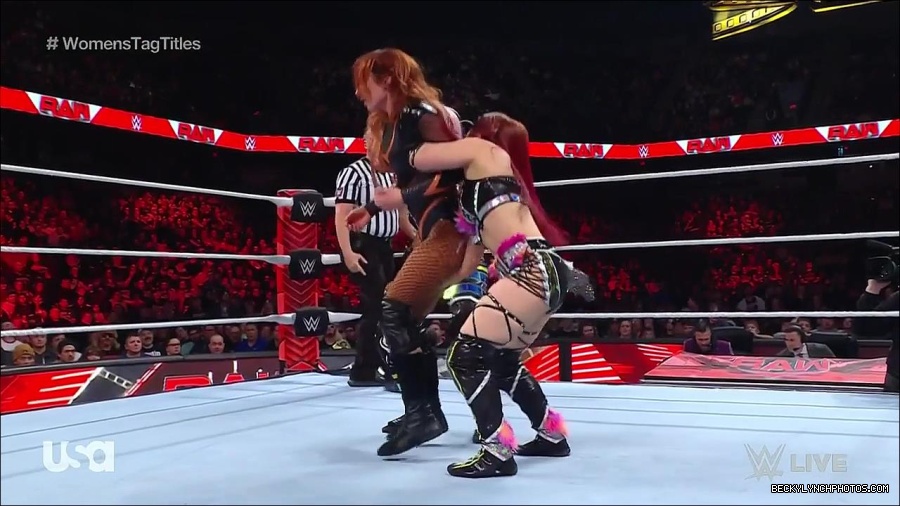 WWE_Monday_Night_Raw_2023_02_27_720p_HDTV_x264-NWCHD_mp4_007325197.jpg