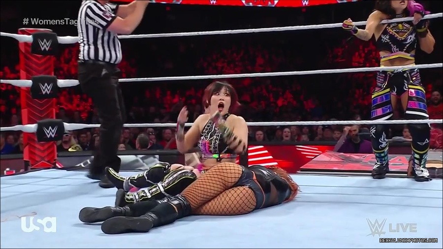 WWE_Monday_Night_Raw_2023_02_27_720p_HDTV_x264-NWCHD_mp4_007336408.jpg