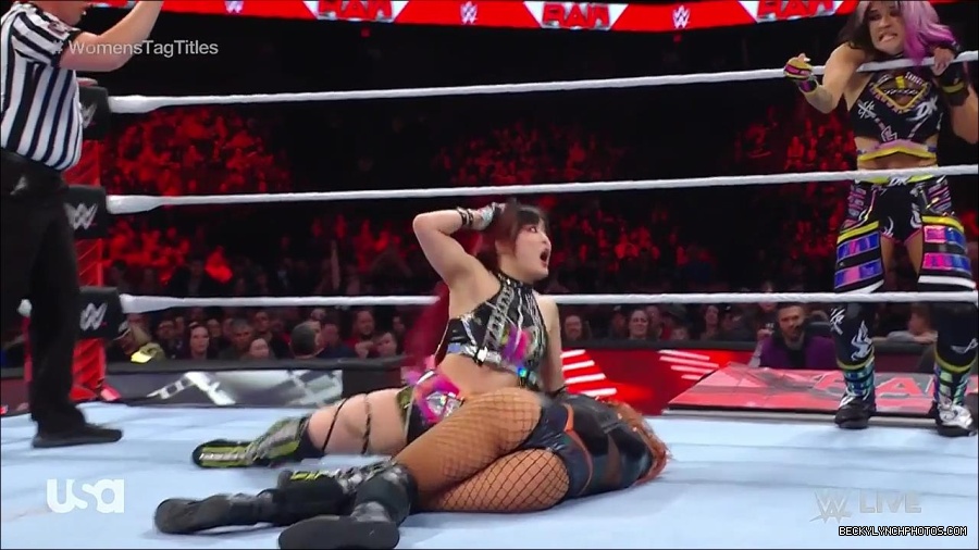 WWE_Monday_Night_Raw_2023_02_27_720p_HDTV_x264-NWCHD_mp4_007338410.jpg