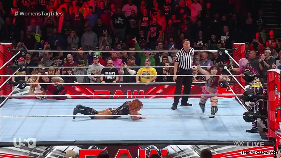 WWE_Monday_Night_Raw_2023_02_27_720p_HDTV_x264-NWCHD_mp4_007375247.jpg