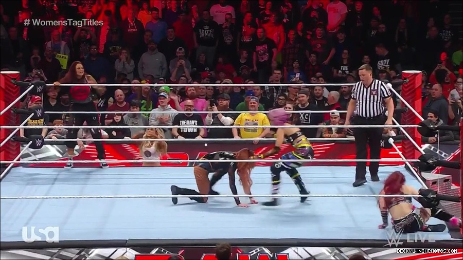 WWE_Monday_Night_Raw_2023_02_27_720p_HDTV_x264-NWCHD_mp4_007377649.jpg