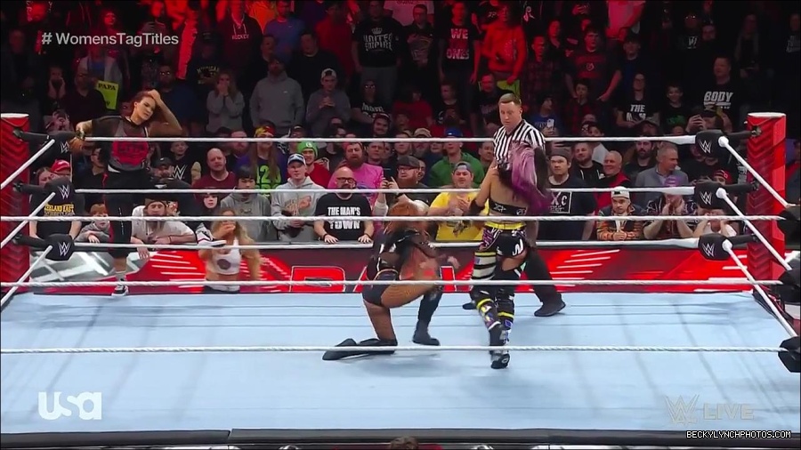 WWE_Monday_Night_Raw_2023_02_27_720p_HDTV_x264-NWCHD_mp4_007380051.jpg