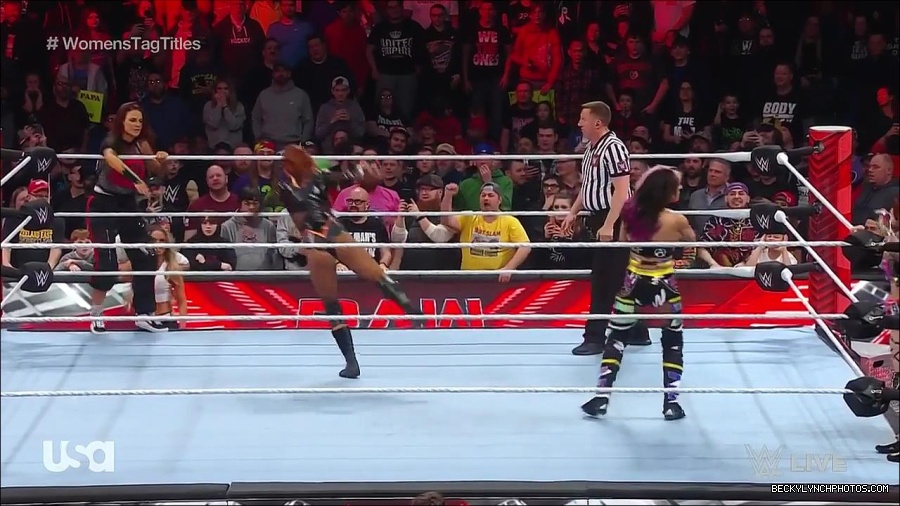 WWE_Monday_Night_Raw_2023_02_27_720p_HDTV_x264-NWCHD_mp4_007380852.jpg