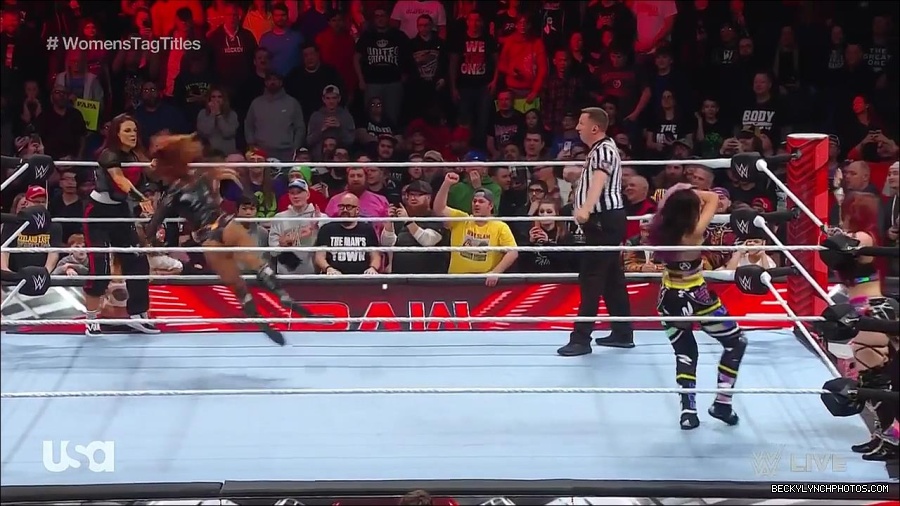 WWE_Monday_Night_Raw_2023_02_27_720p_HDTV_x264-NWCHD_mp4_007381253.jpg