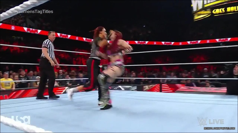 WWE_Monday_Night_Raw_2023_02_27_720p_HDTV_x264-NWCHD_mp4_007384856.jpg