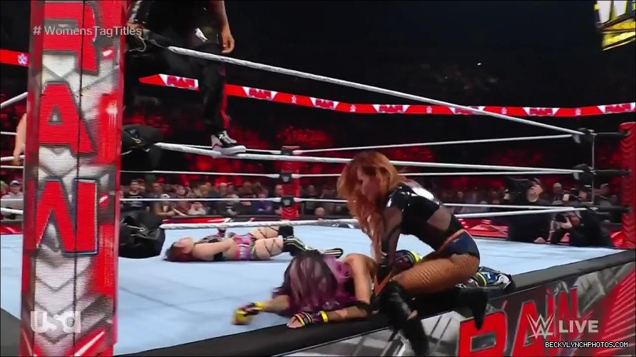 WWE_Monday_Night_Raw_2023_02_27_720p_HDTV_x264-NWCHD_mp4_007464769.jpg