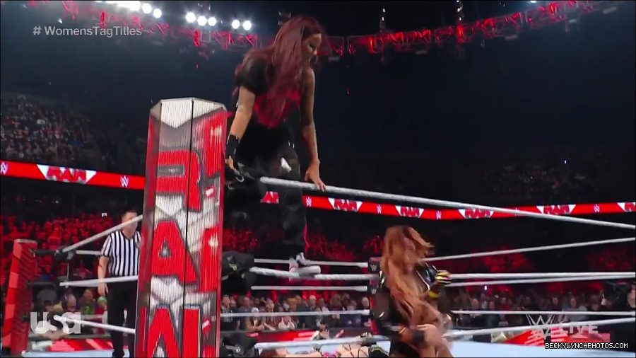 WWE_Monday_Night_Raw_2023_02_27_720p_HDTV_x264-NWCHD_mp4_007467172.jpg
