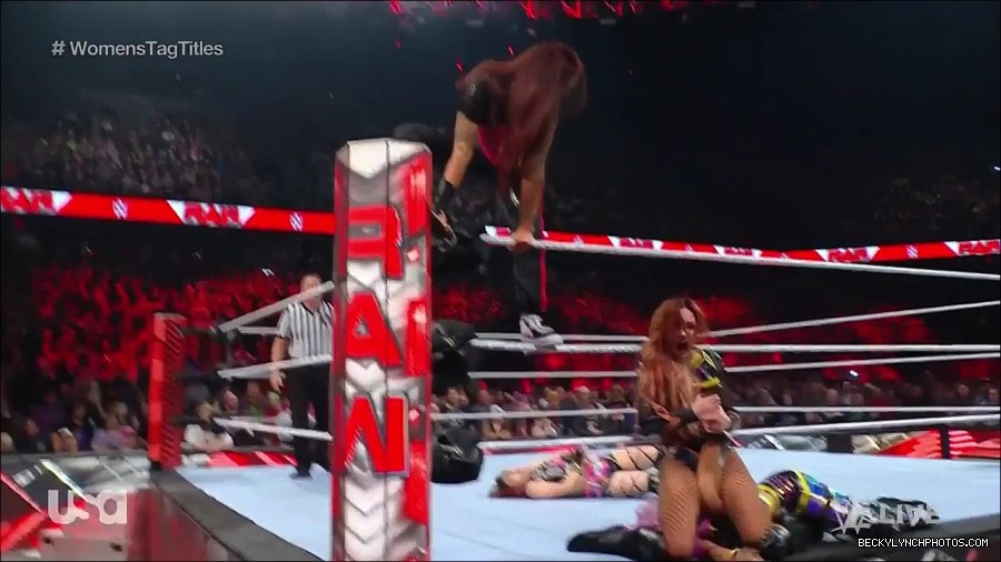 WWE_Monday_Night_Raw_2023_02_27_720p_HDTV_x264-NWCHD_mp4_007468773.jpg