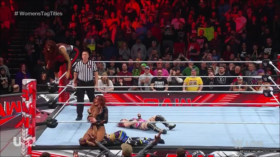 WWE_Monday_Night_Raw_2023_02_27_720p_HDTV_x264-NWCHD_mp4_007470375.jpg