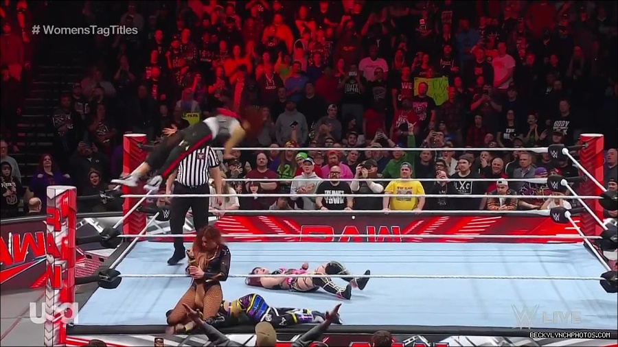 WWE_Monday_Night_Raw_2023_02_27_720p_HDTV_x264-NWCHD_mp4_007471176.jpg