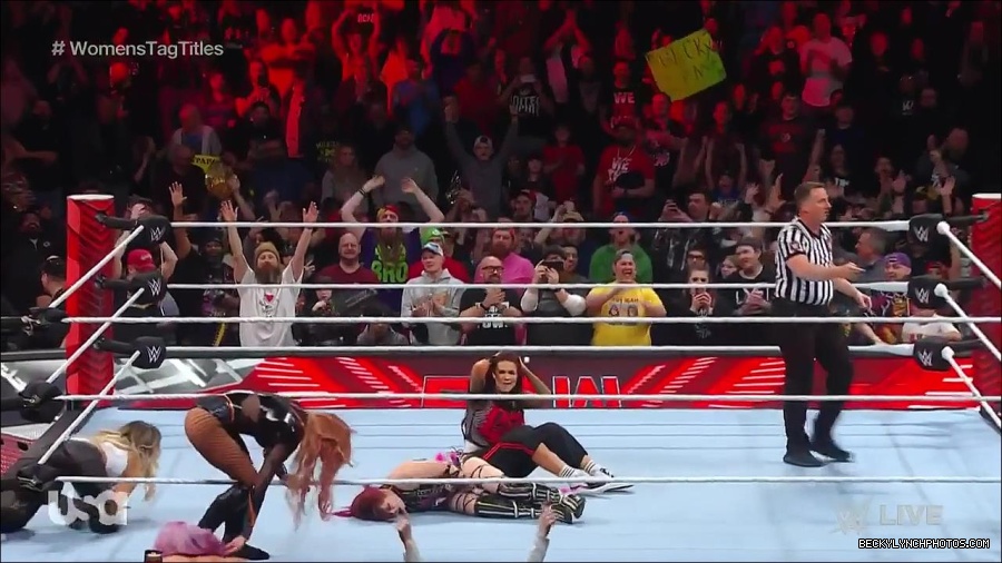 WWE_Monday_Night_Raw_2023_02_27_720p_HDTV_x264-NWCHD_mp4_007478783.jpg