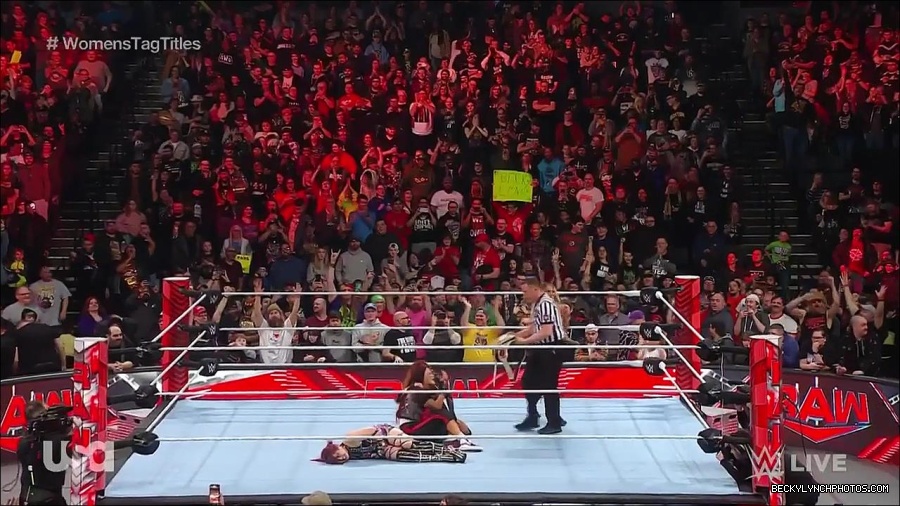 WWE_Monday_Night_Raw_2023_02_27_720p_HDTV_x264-NWCHD_mp4_007484389.jpg