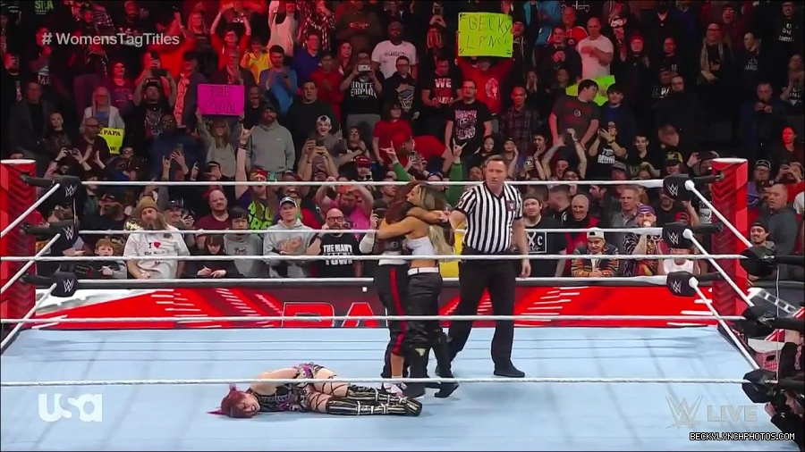 WWE_Monday_Night_Raw_2023_02_27_720p_HDTV_x264-NWCHD_mp4_007489994.jpg