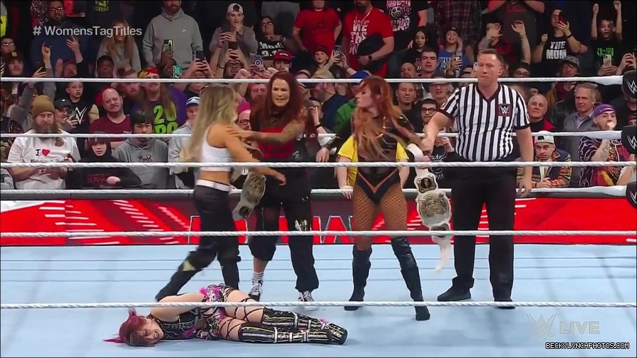 WWE_Monday_Night_Raw_2023_02_27_720p_HDTV_x264-NWCHD_mp4_007494799.jpg