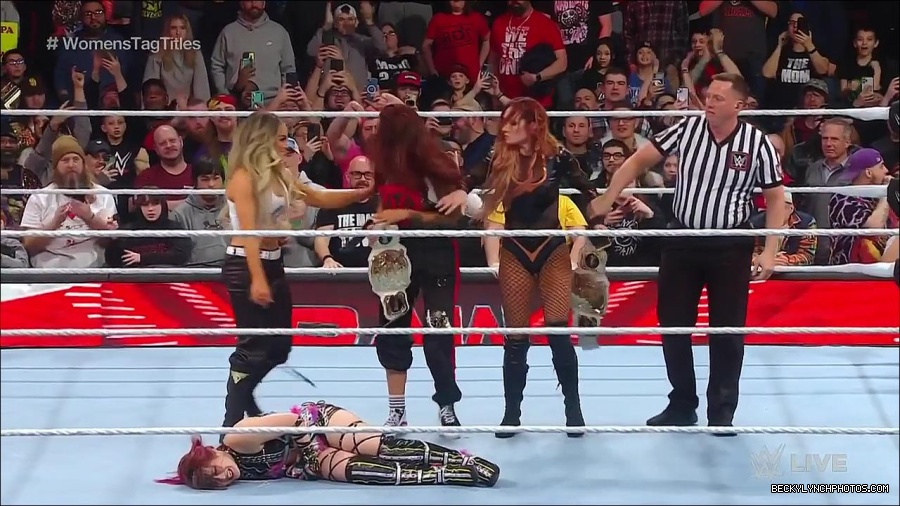 WWE_Monday_Night_Raw_2023_02_27_720p_HDTV_x264-NWCHD_mp4_007495200.jpg