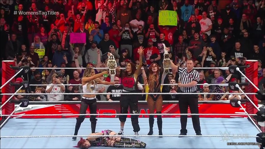 WWE_Monday_Night_Raw_2023_02_27_720p_HDTV_x264-NWCHD_mp4_007498403.jpg