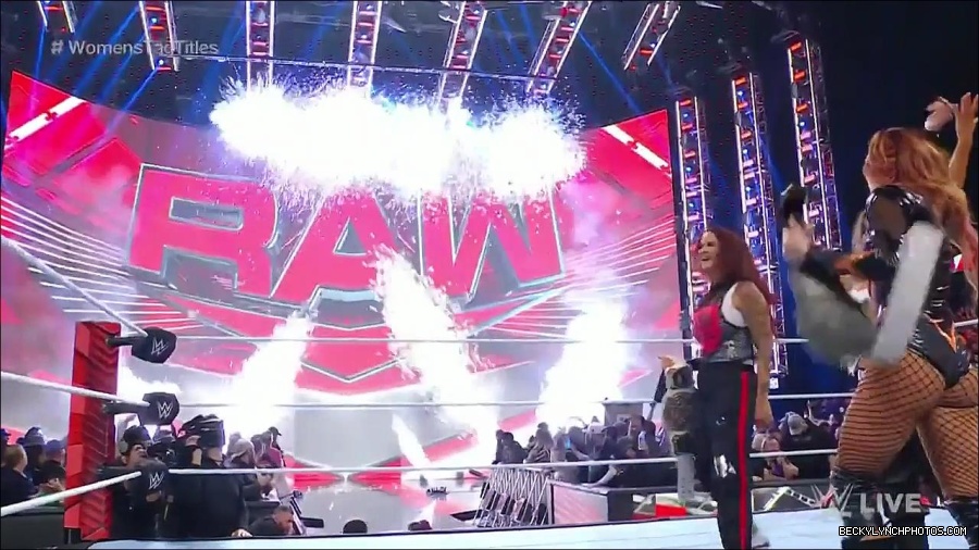 WWE_Monday_Night_Raw_2023_02_27_720p_HDTV_x264-NWCHD_mp4_007519224.jpg