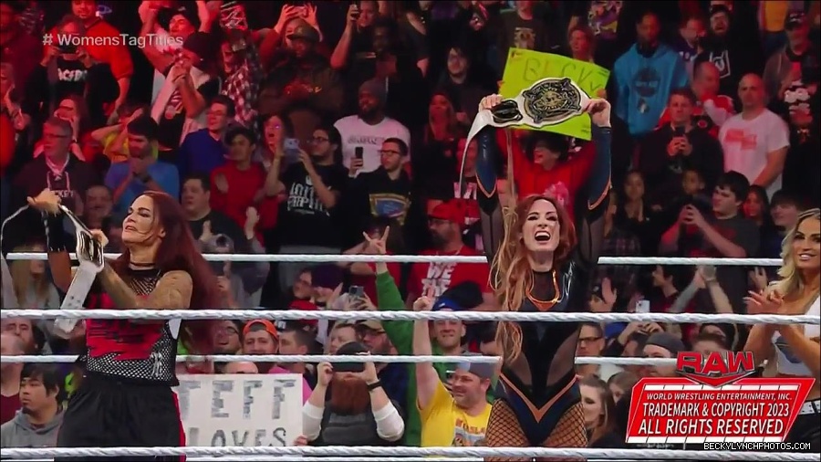 WWE_Monday_Night_Raw_2023_02_27_720p_HDTV_x264-NWCHD_mp4_007526030.jpg