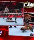 WWE_Monday_Night_Raw_2023_02_27_720p_HDTV_x264-NWCHD_mp4_007087359.jpg