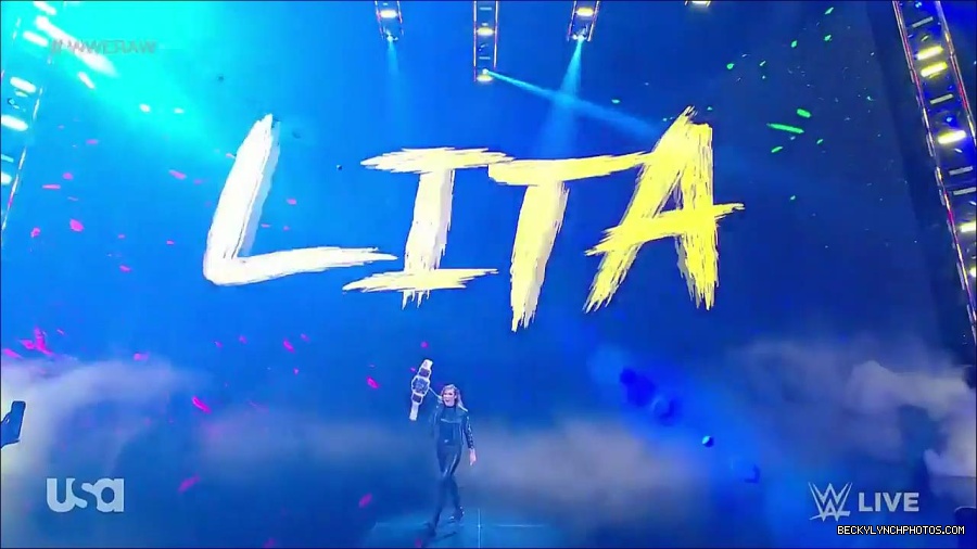 WWE_Monday_Night_Raw_2023_03_06_720p_HDTV_x264-NWCHD_mp4_007050088.jpg