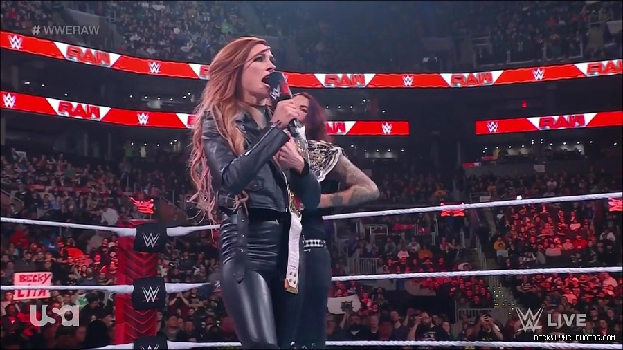 WWE_Monday_Night_Raw_2023_03_06_720p_HDTV_x264-NWCHD_mp4_007123361.jpg