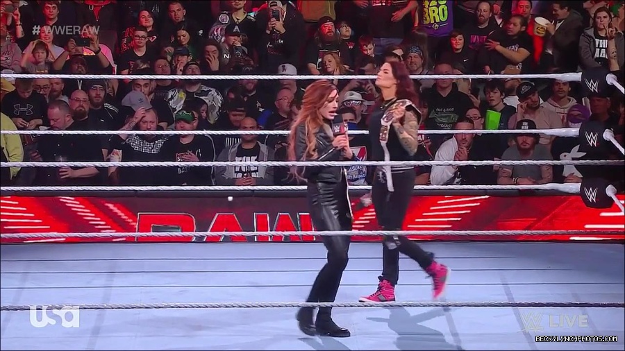WWE_Monday_Night_Raw_2023_03_06_720p_HDTV_x264-NWCHD_mp4_007131369.jpg