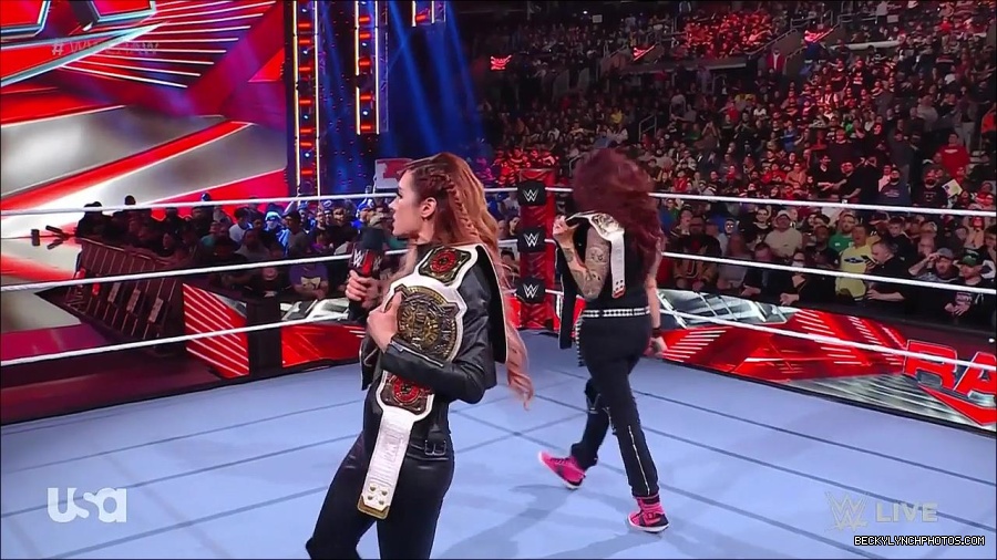 WWE_Monday_Night_Raw_2023_03_06_720p_HDTV_x264-NWCHD_mp4_007132570.jpg
