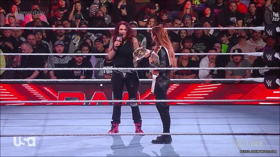 WWE_Monday_Night_Raw_2023_03_06_720p_HDTV_x264-NWCHD_mp4_007149387.jpg