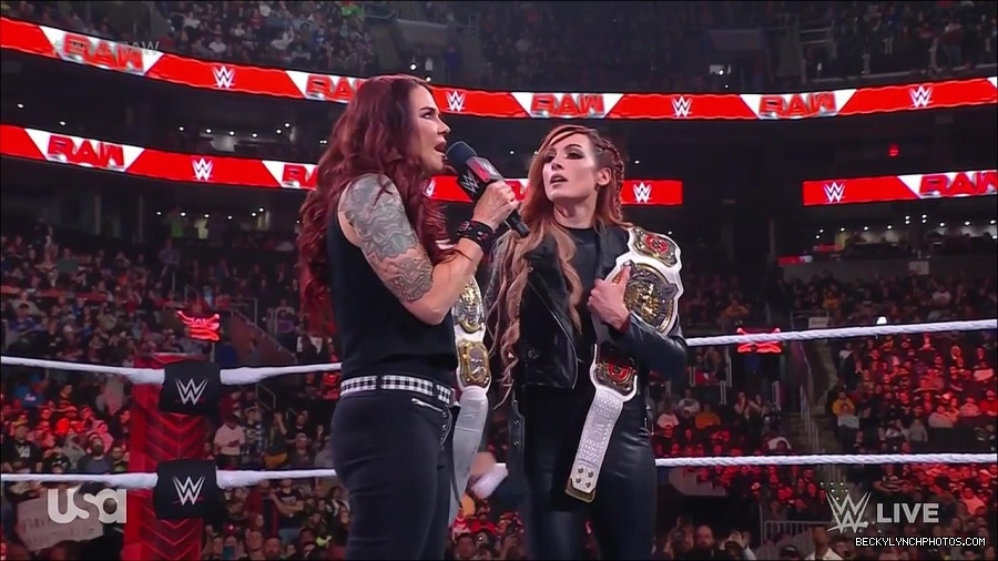WWE_Monday_Night_Raw_2023_03_06_720p_HDTV_x264-NWCHD_mp4_007153791.jpg