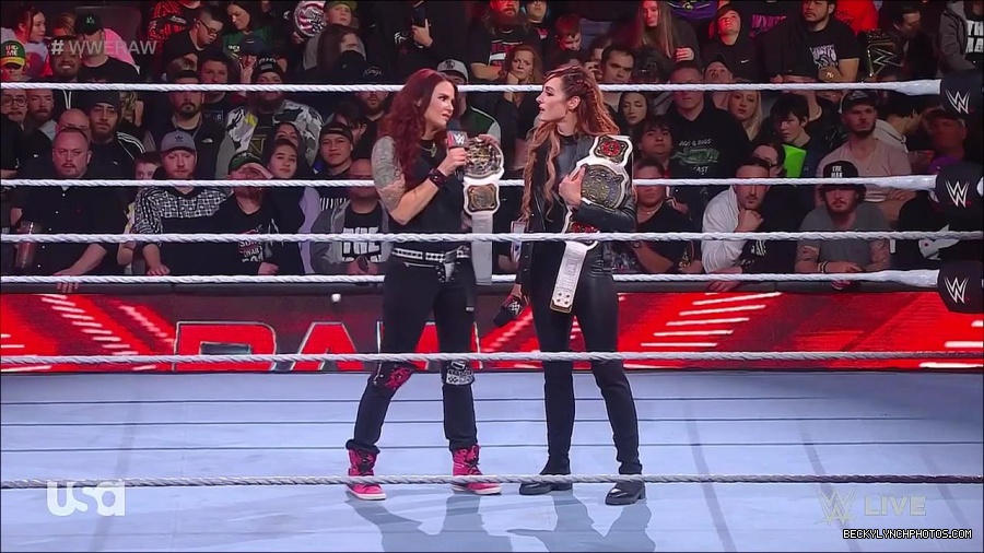 WWE_Monday_Night_Raw_2023_03_06_720p_HDTV_x264-NWCHD_mp4_007156594.jpg