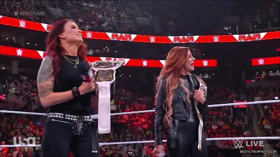 WWE_Monday_Night_Raw_2023_03_06_720p_HDTV_x264-NWCHD_mp4_007160598.jpg