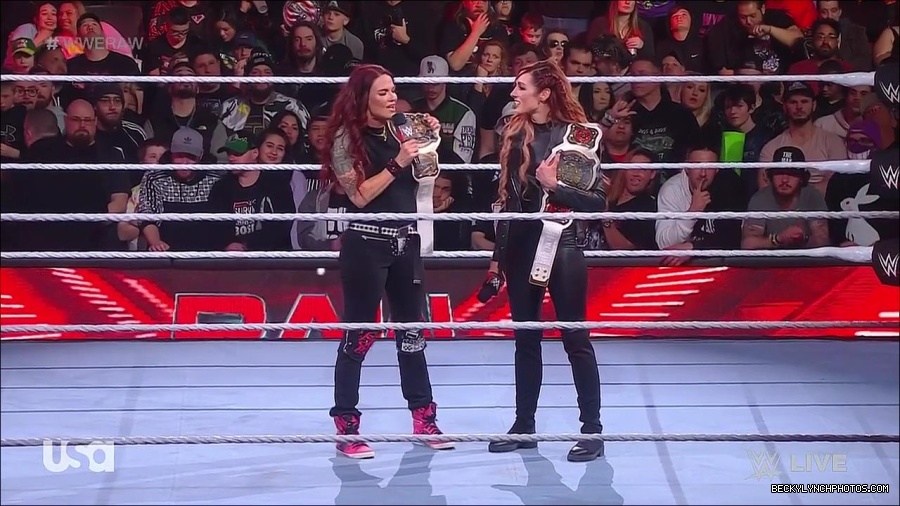 WWE_Monday_Night_Raw_2023_03_06_720p_HDTV_x264-NWCHD_mp4_007163401.jpg