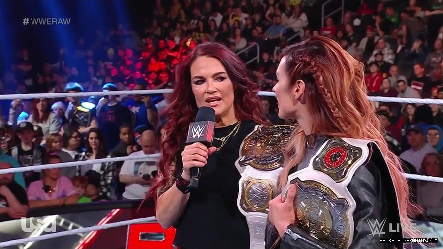 WWE_Monday_Night_Raw_2023_03_06_720p_HDTV_x264-NWCHD_mp4_007164602.jpg