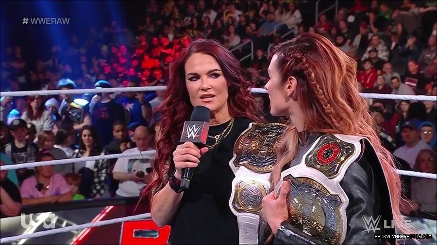 WWE_Monday_Night_Raw_2023_03_06_720p_HDTV_x264-NWCHD_mp4_007165002.jpg