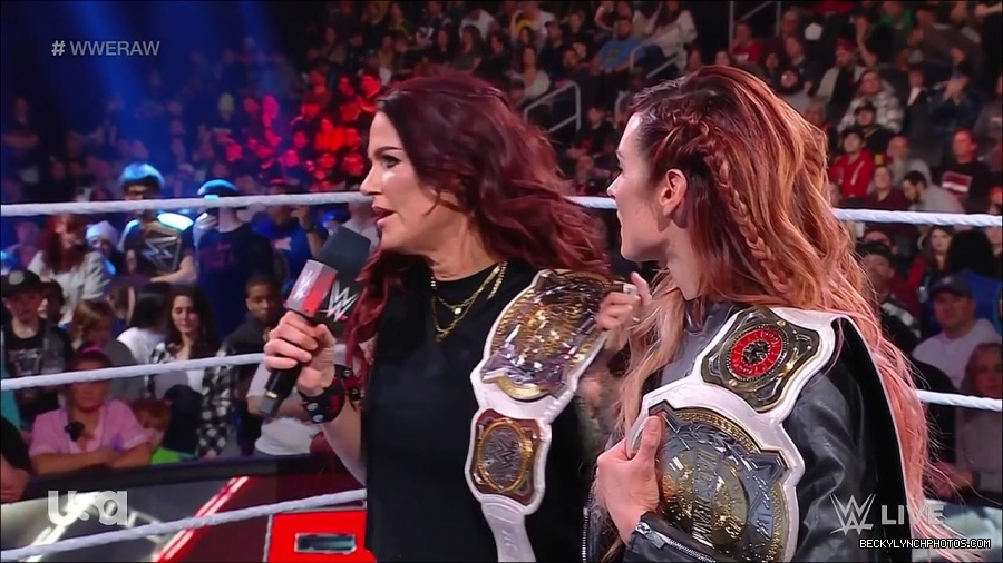 WWE_Monday_Night_Raw_2023_03_06_720p_HDTV_x264-NWCHD_mp4_007165803.jpg