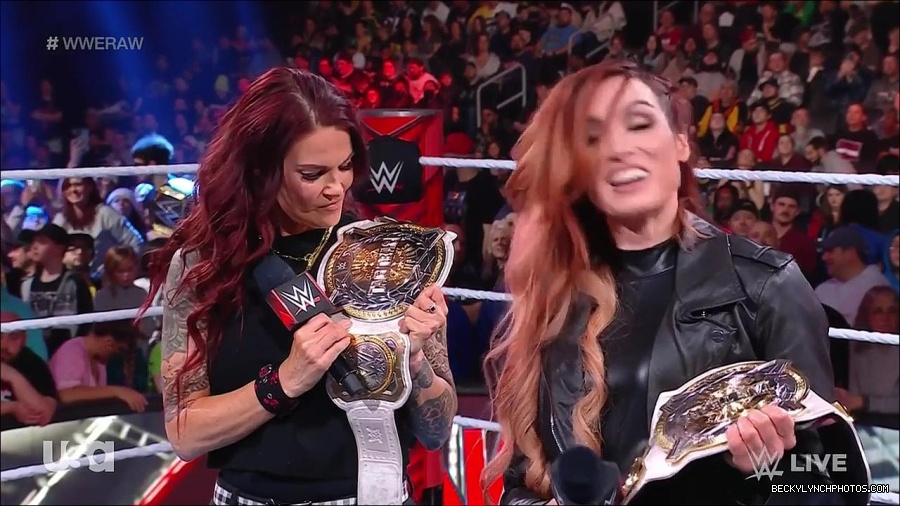 WWE_Monday_Night_Raw_2023_03_06_720p_HDTV_x264-NWCHD_mp4_007177415.jpg