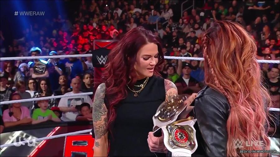 WWE_Monday_Night_Raw_2023_03_06_720p_HDTV_x264-NWCHD_mp4_007181419.jpg