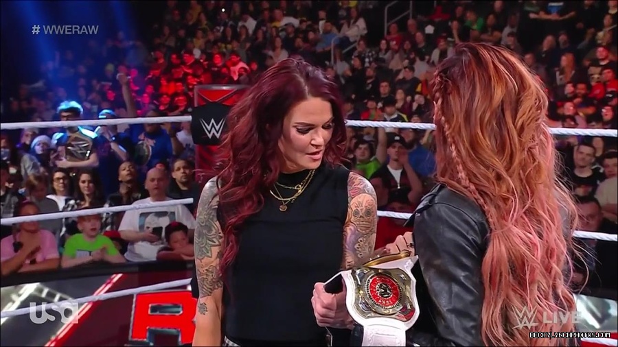 WWE_Monday_Night_Raw_2023_03_06_720p_HDTV_x264-NWCHD_mp4_007181819.jpg