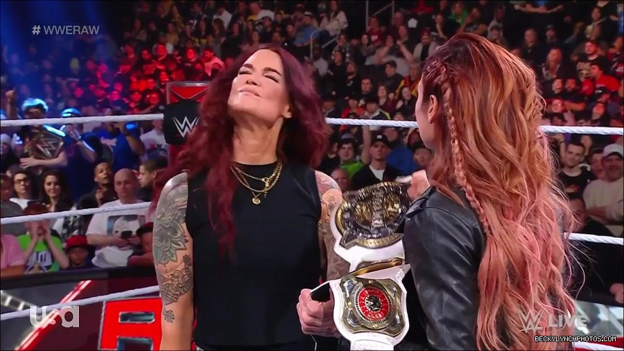 WWE_Monday_Night_Raw_2023_03_06_720p_HDTV_x264-NWCHD_mp4_007184622.jpg