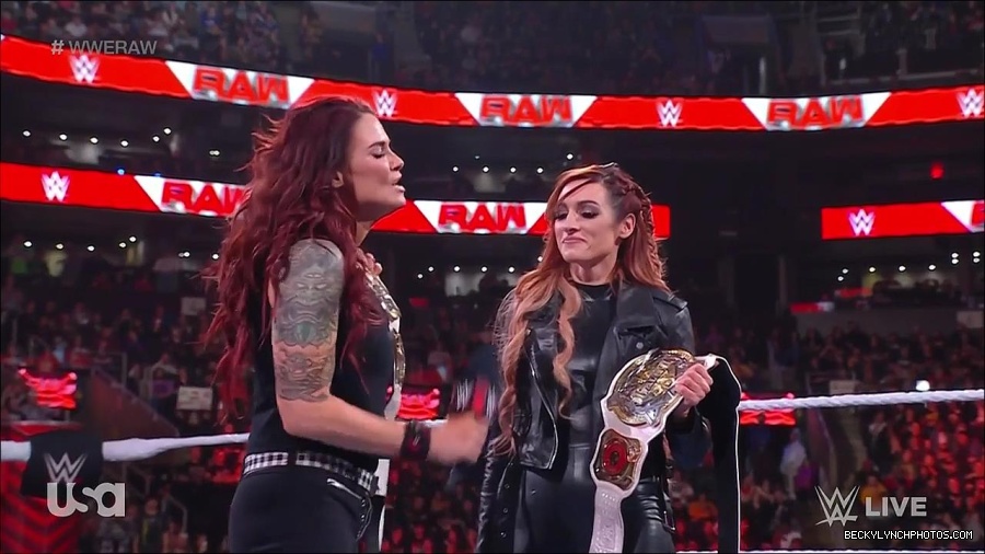 WWE_Monday_Night_Raw_2023_03_06_720p_HDTV_x264-NWCHD_mp4_007185823.jpg