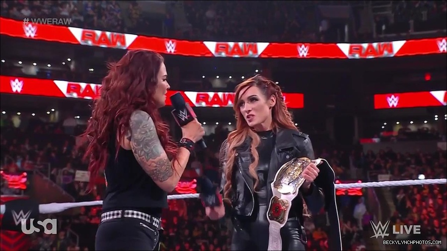 WWE_Monday_Night_Raw_2023_03_06_720p_HDTV_x264-NWCHD_mp4_007186224.jpg